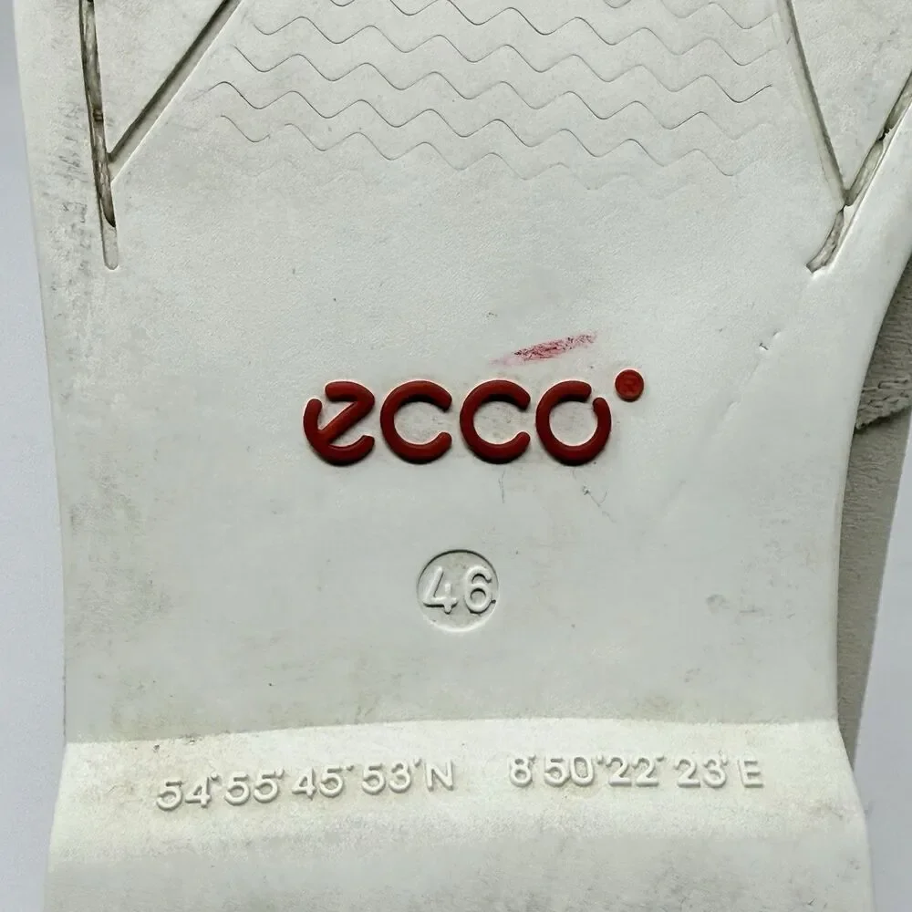 Ecco Boat Shoes Mens 12 - 12.5 EU 46 Beige Brown Suede Water Repellent Preppy